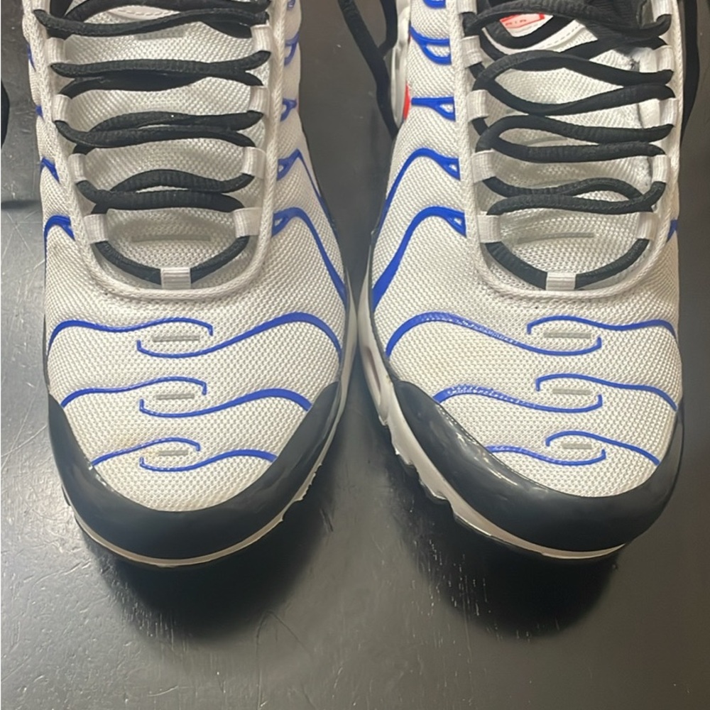 Nike Athletic Shoes - White and Blue